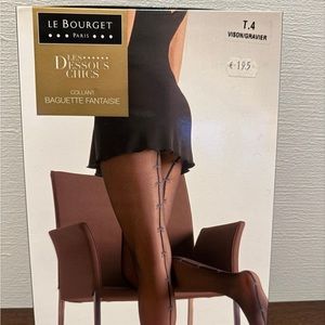 Le Bourget Paris Dessous Chics Pantyhose Tights